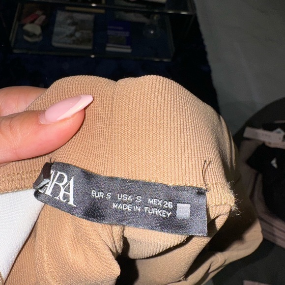 Tan stretch Zara split hem pants. Worn once - Picture 3 of 3